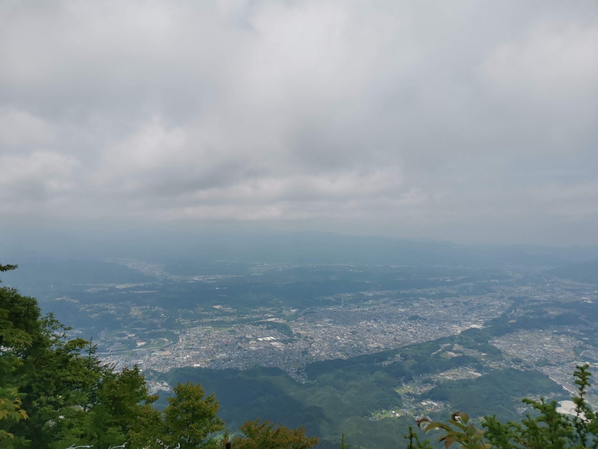 武甲山 山頂 風景