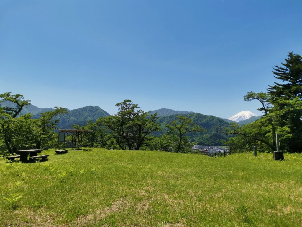 勝山城跡 本丸