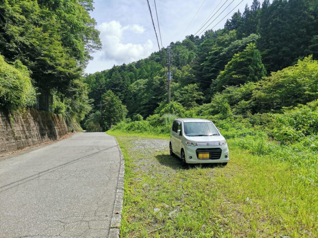 路肩 駐車場