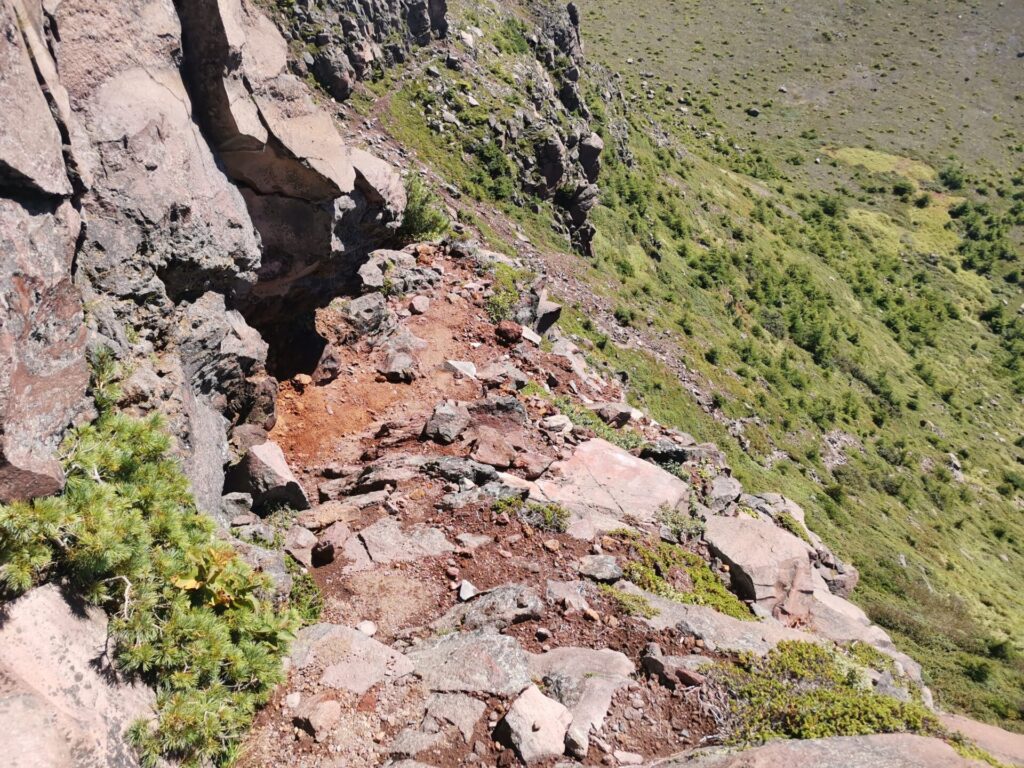 登山道