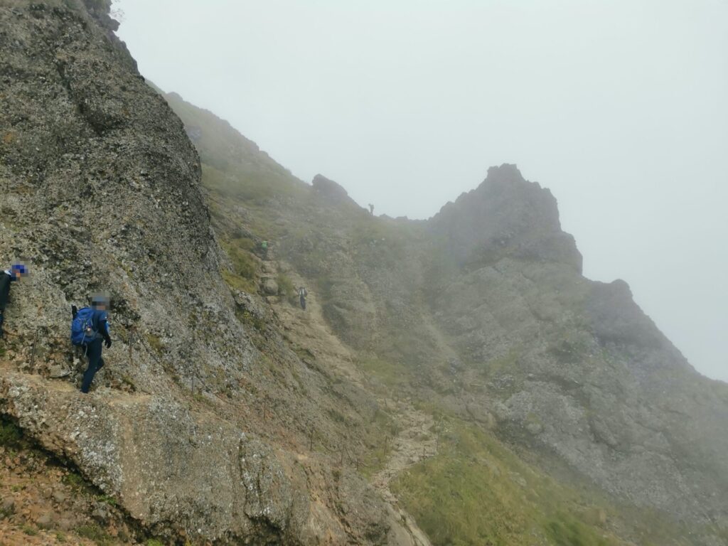 登山道