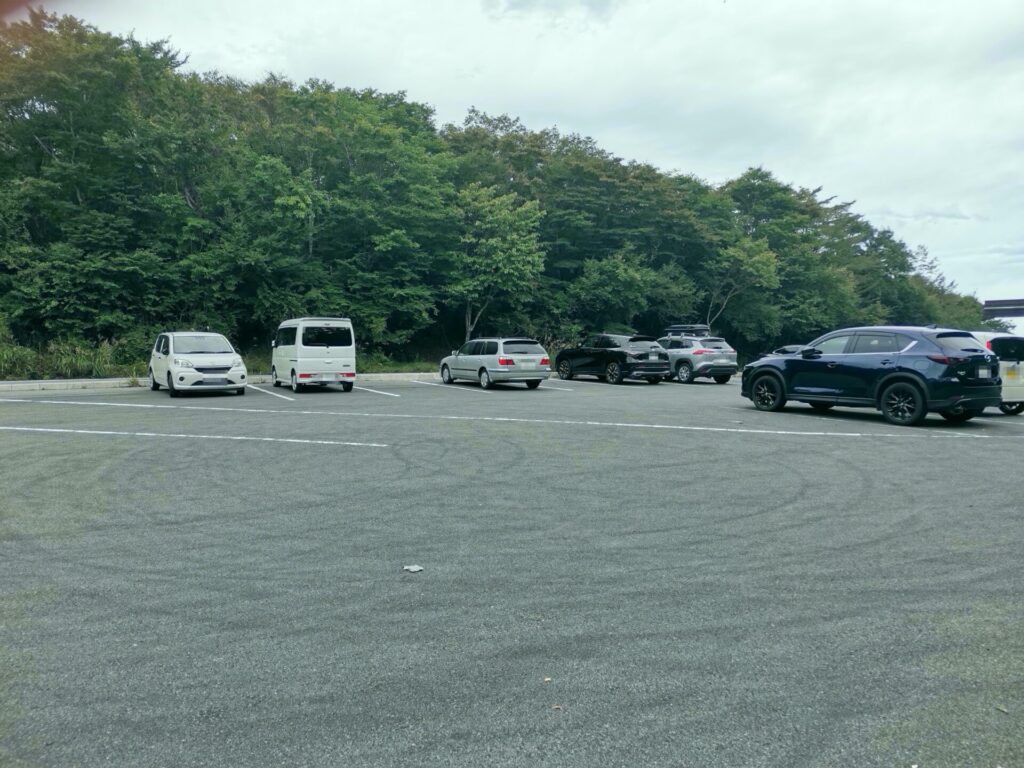 三国峠 駐車場