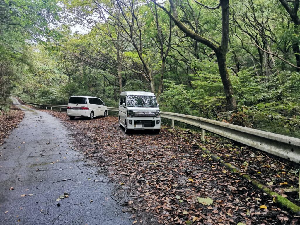 路肩駐車場