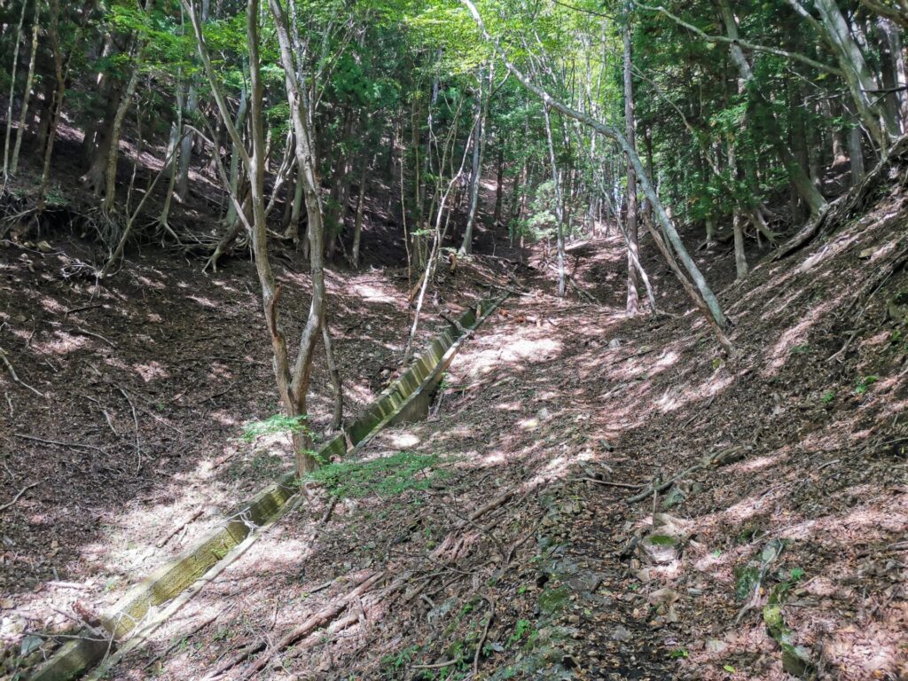 側溝
