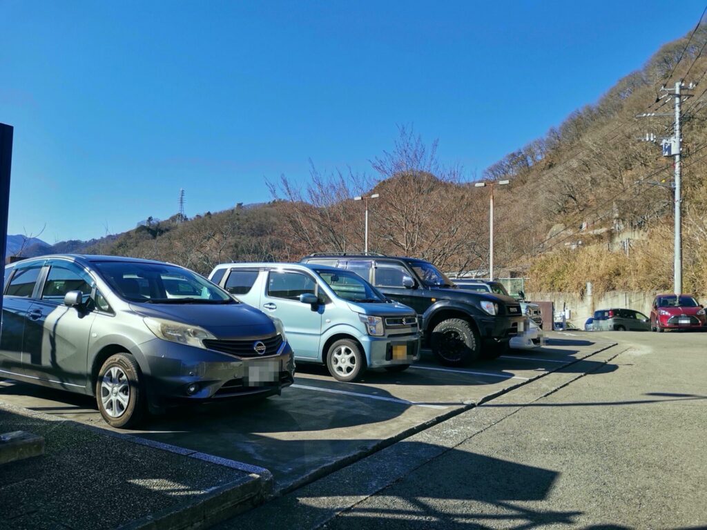 岩殿山市営駐車場