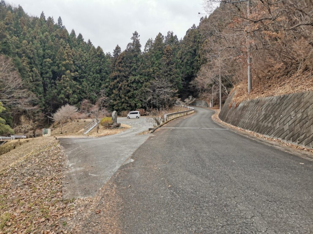 花菖蒲園 駐車場