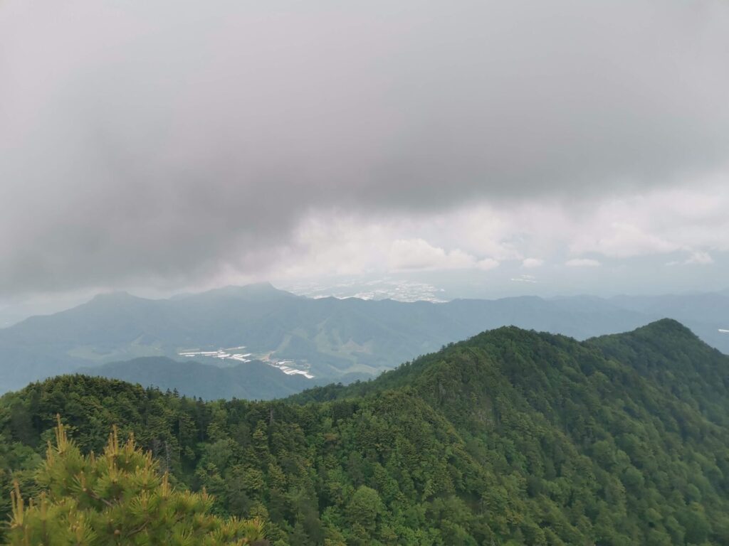 山
