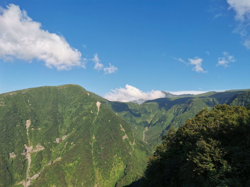 稲倉岳