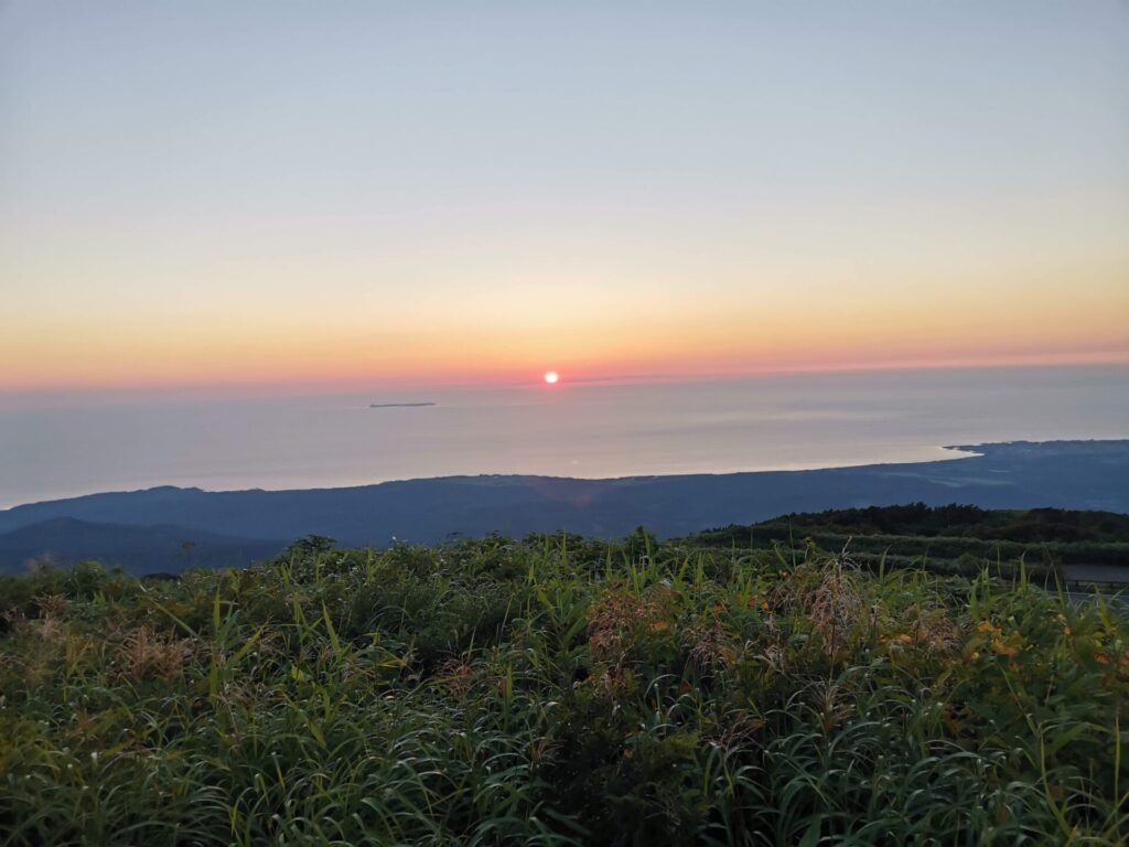 夕日