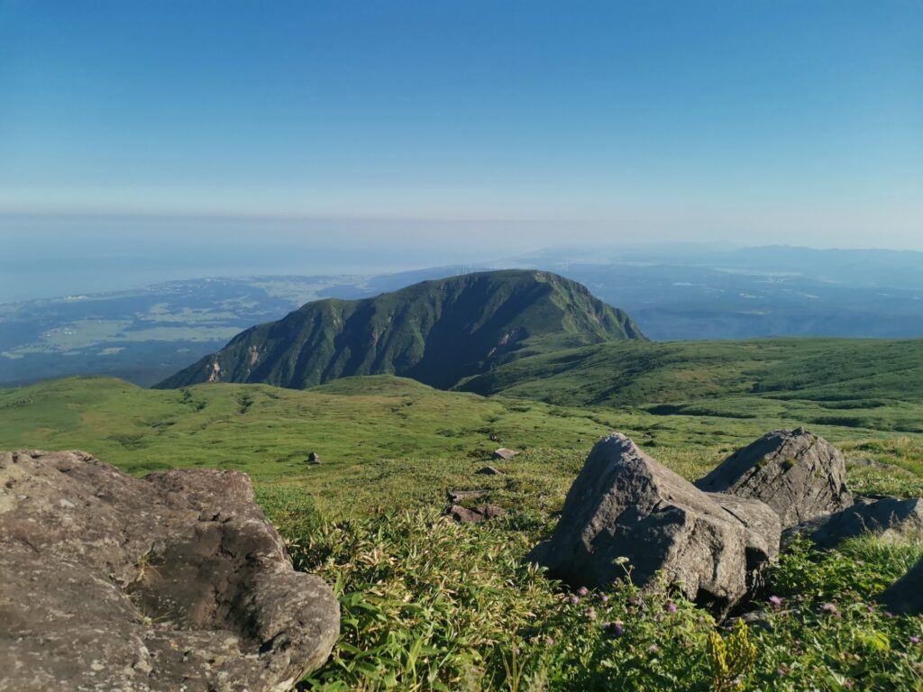 稲倉岳