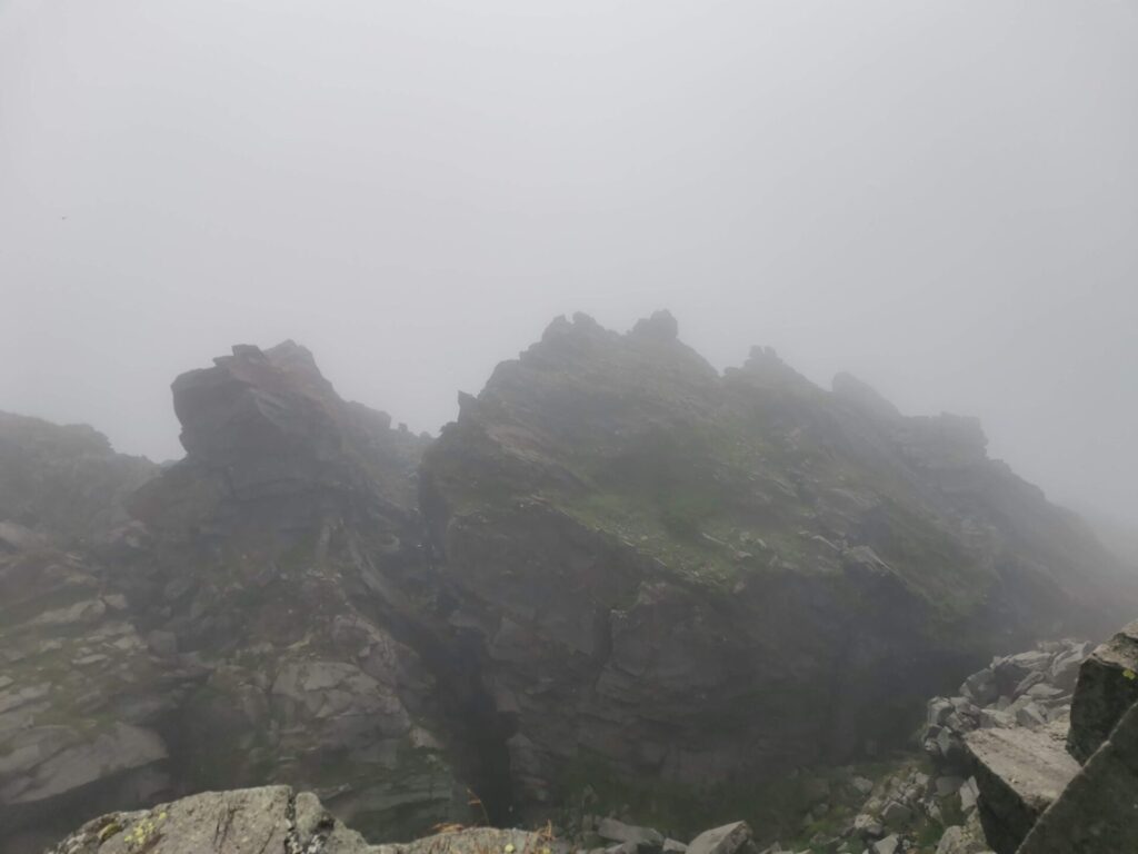 新山